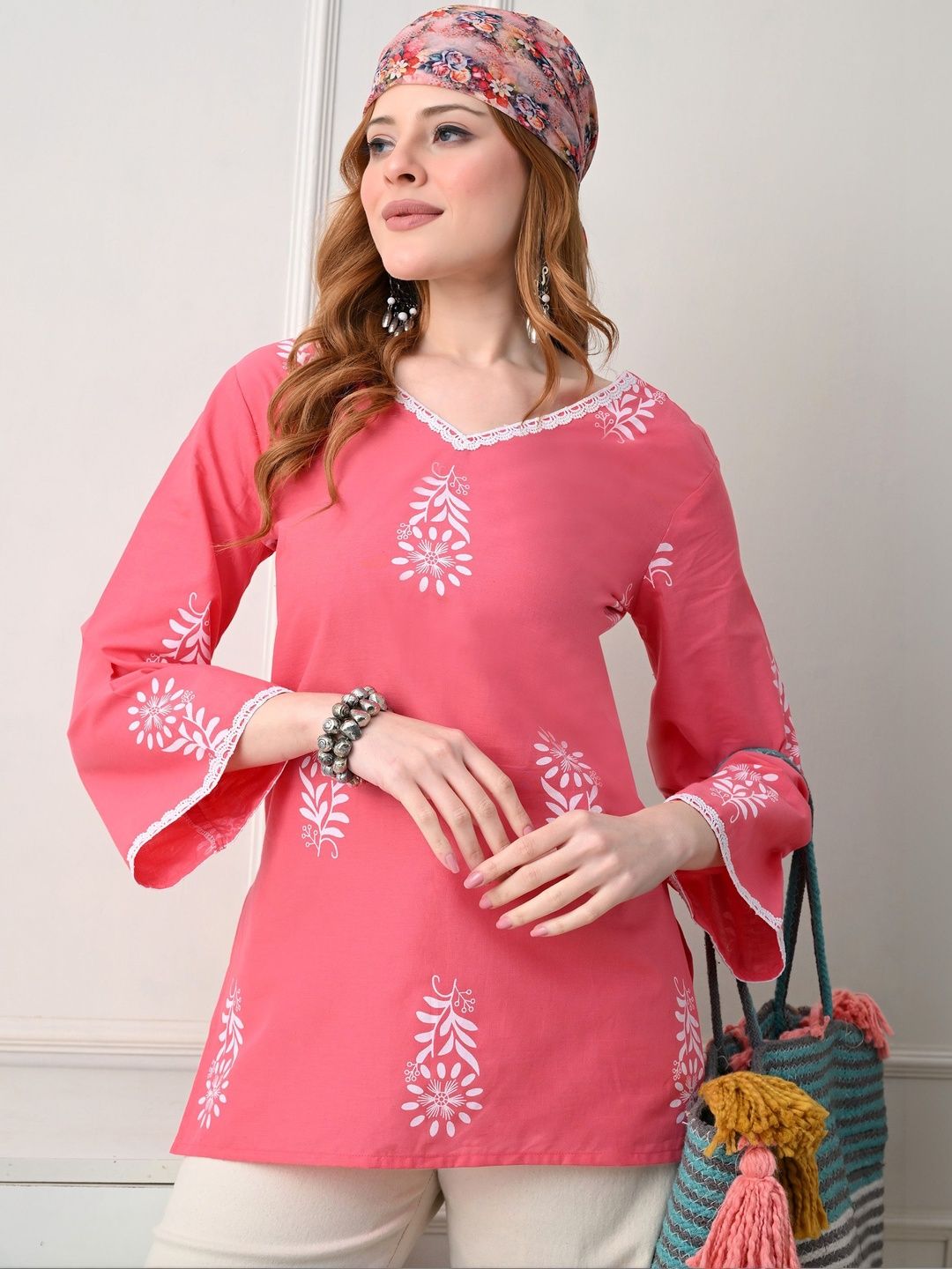 Koito Ethnic Motifs Embroidered V-Neck Flared Sleeves Pure Cotton Kurti