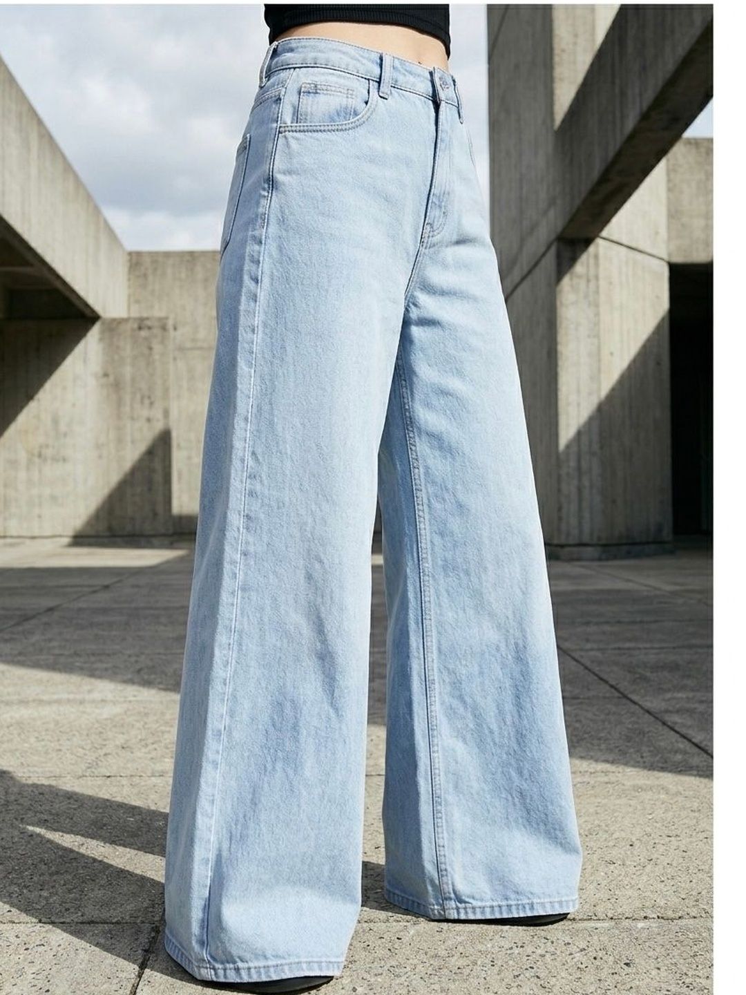MERCEL Women High-Rise Light Fade Stretchable Jeans