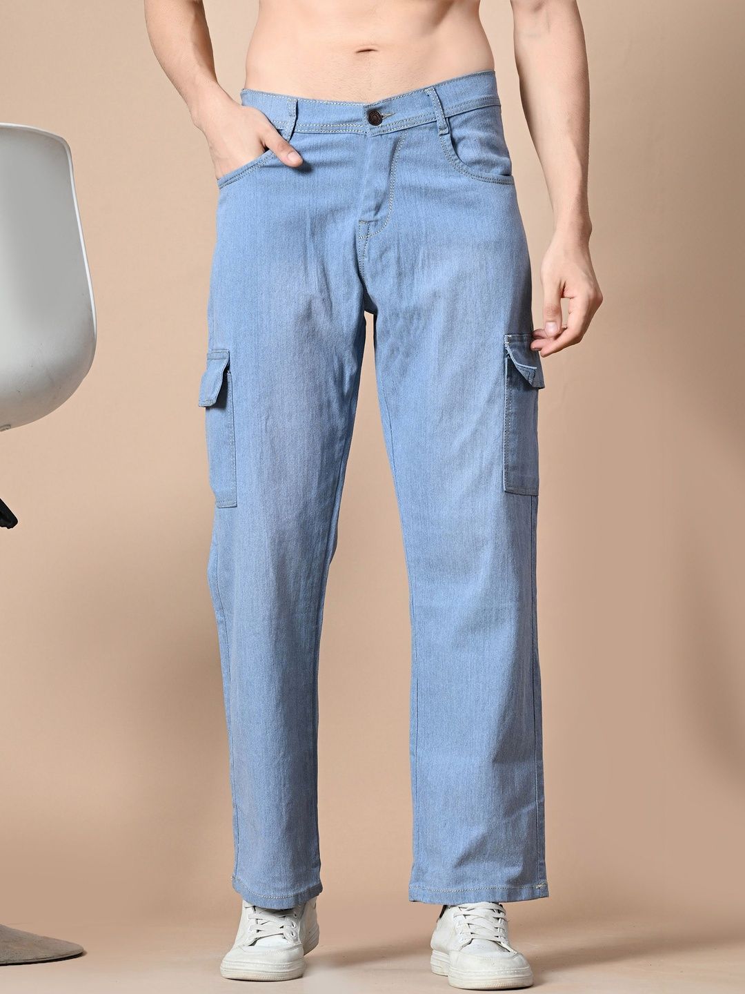 SZN Men Classic Straight Fit Mid-Rise Light Fade Stretchable Jeans