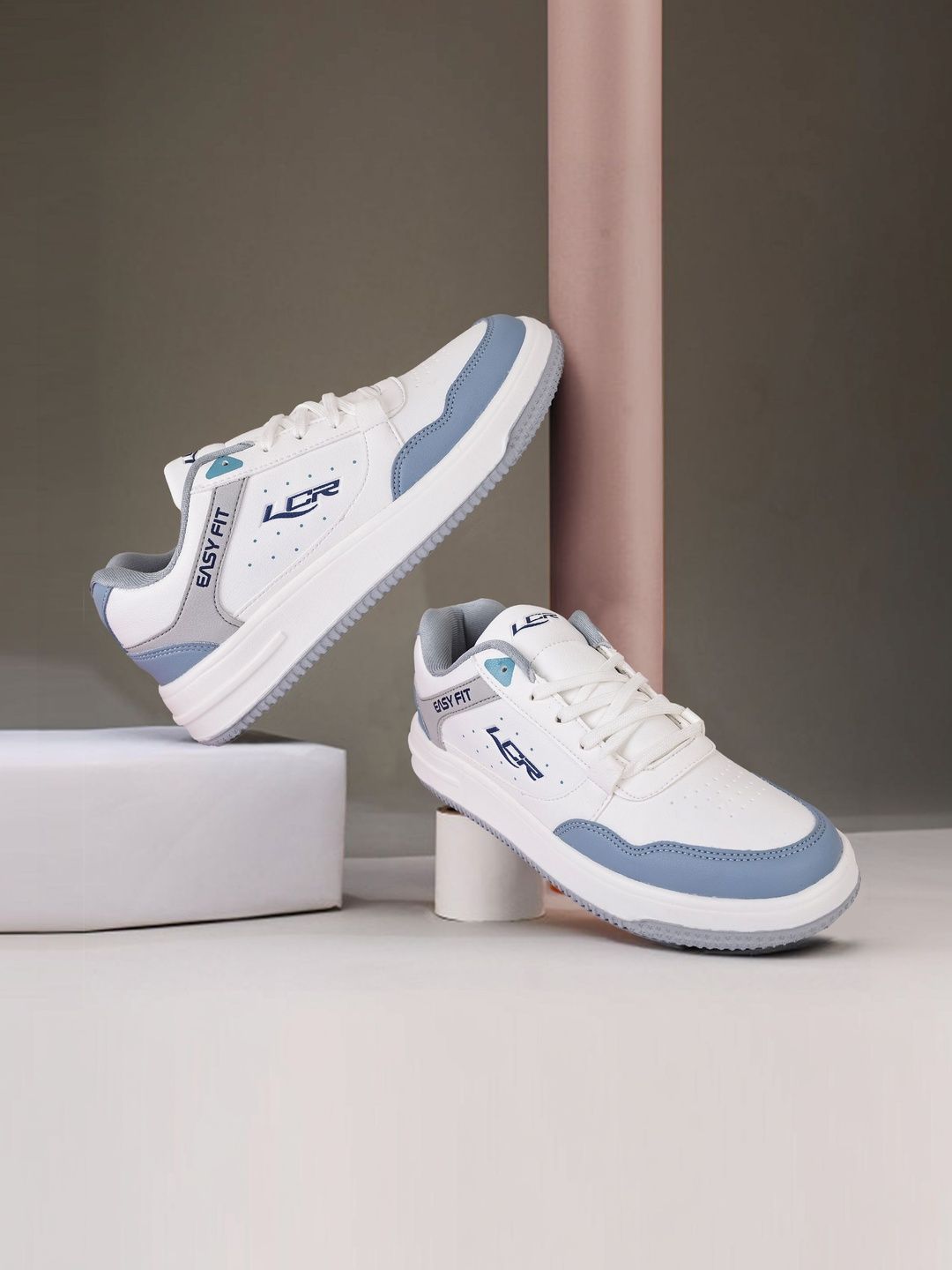 Lancer Men Colourblocked Sneakers