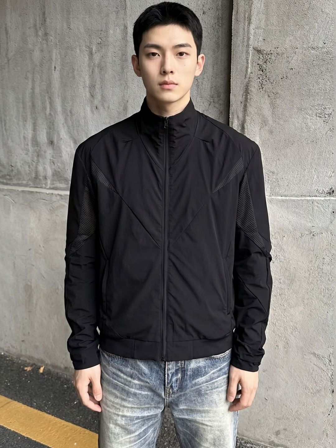 StyleCast x Revolte Men Crop Outdoor Sporty Jacket with Patchwork