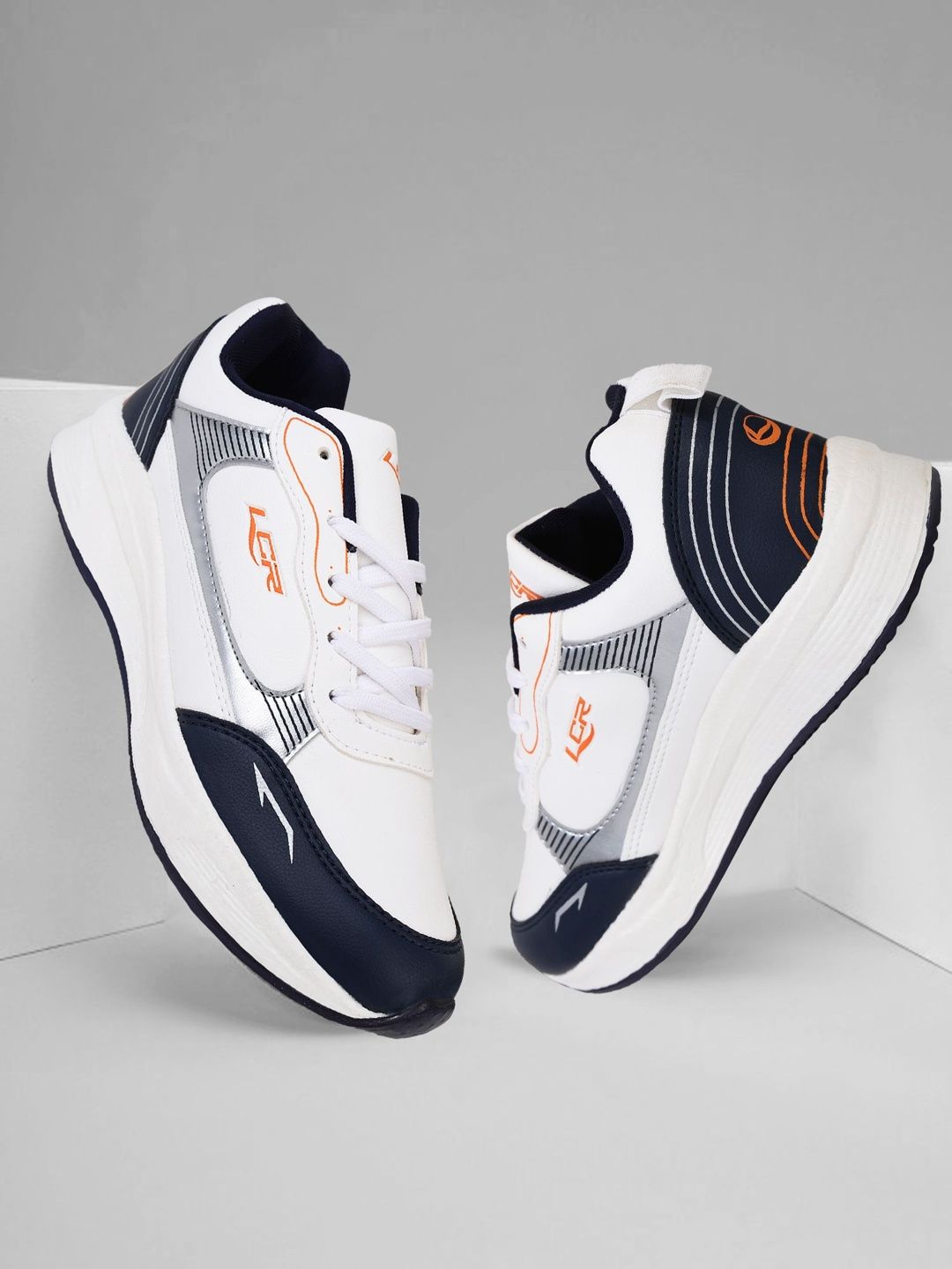 Lancer Men Colourblocked Sneakers