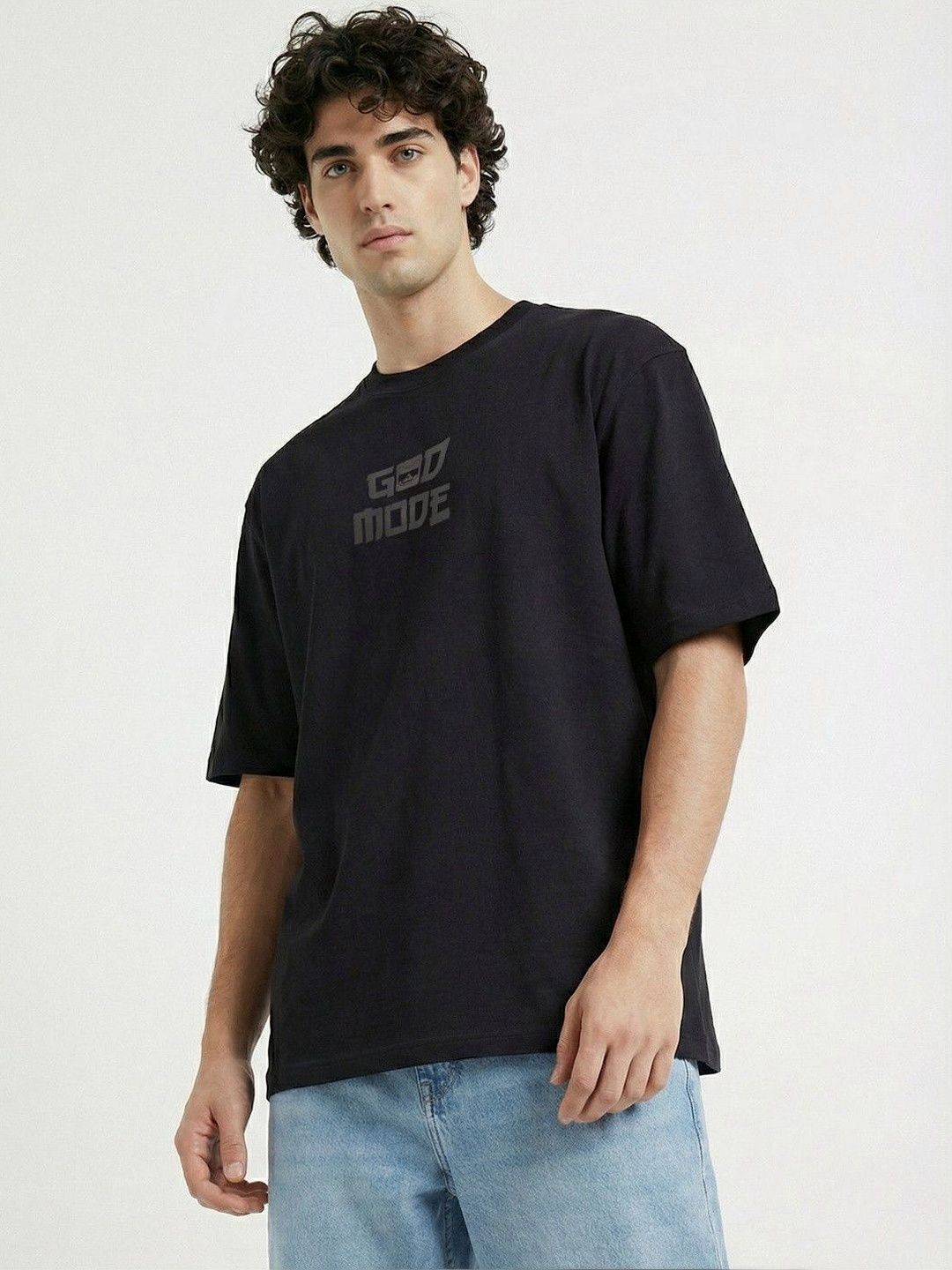 glitchez Men Typography Printed T-shirt