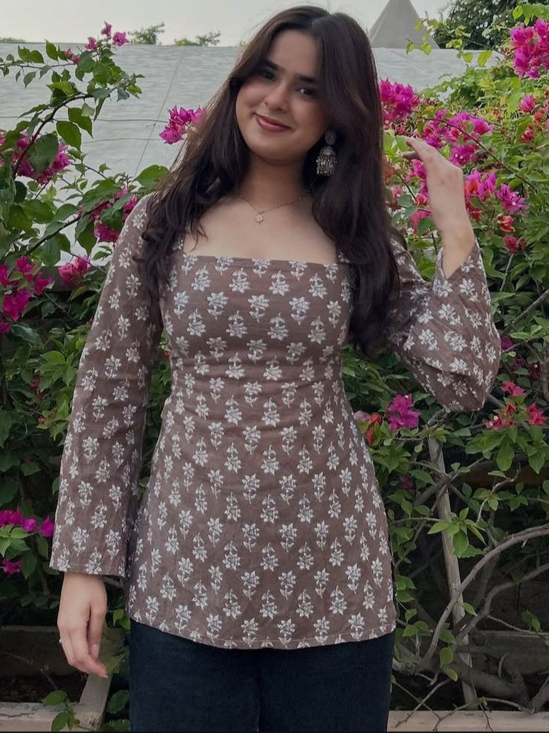 HERE&NOW Floral Printed Square Neck Kurti