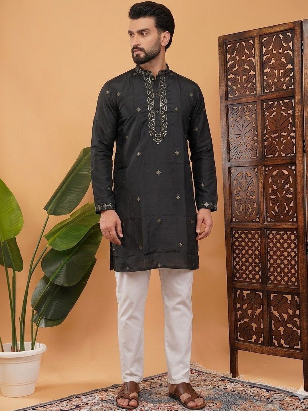 Shiv Leela Men Ethnic Motifs Embroidered Sequinned Kurta