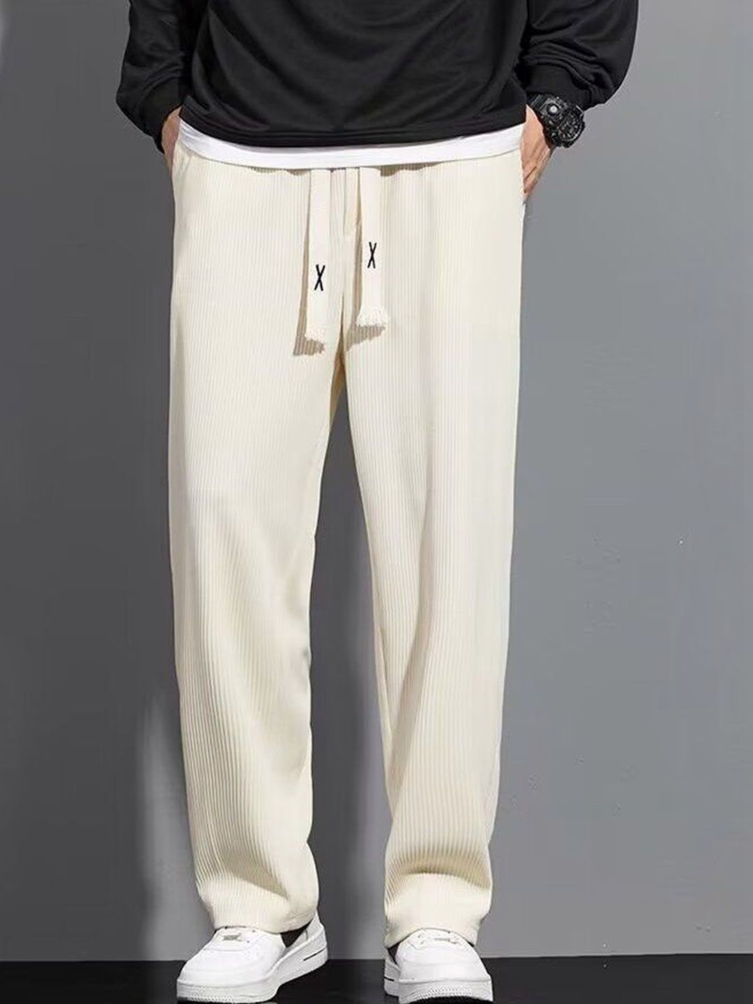 HERE&NOW Men Regular Trousers