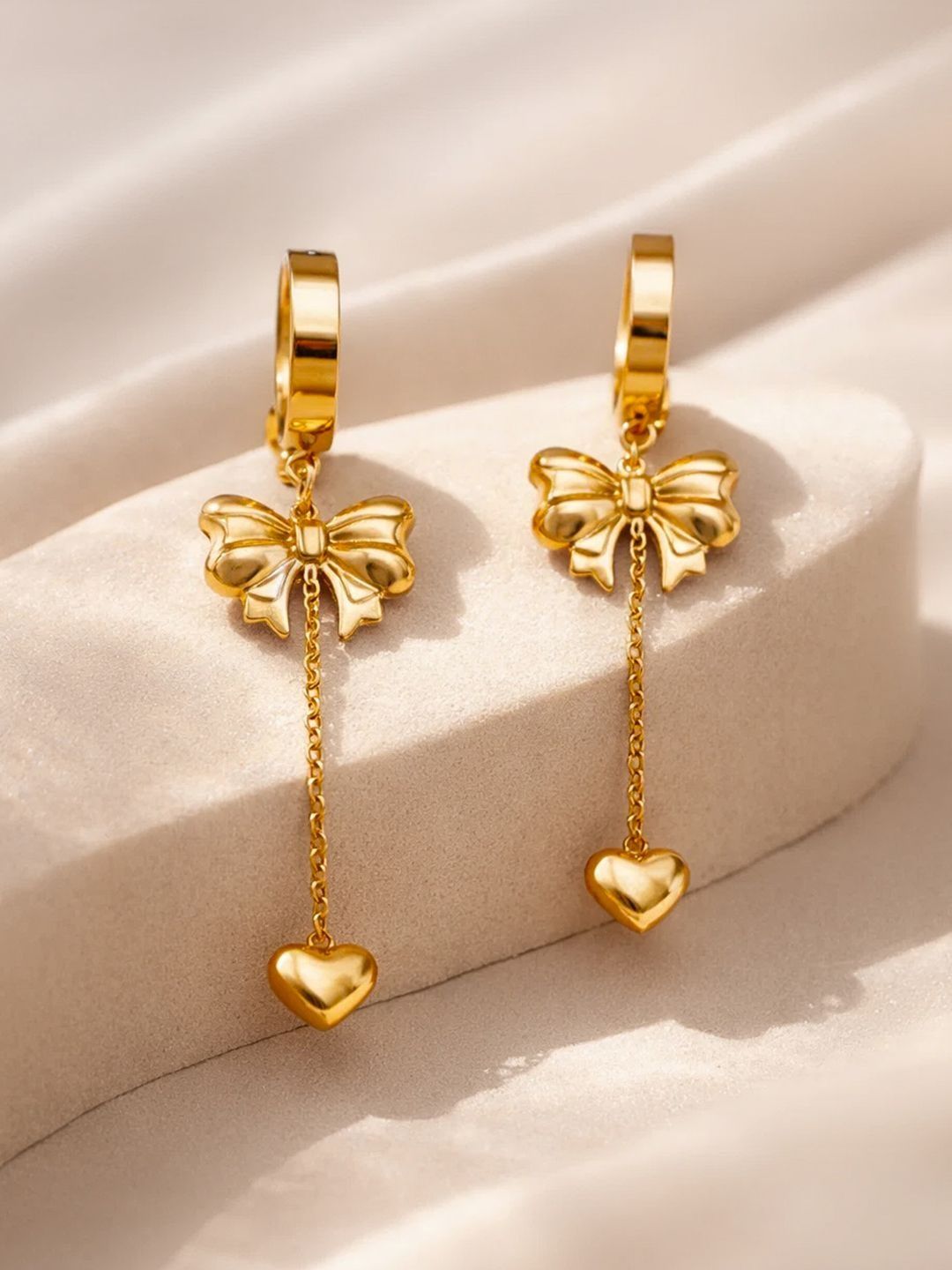 Bow Chain Heart Danglers Rubans Demi Fine Thick 18K Gold Plated Stainless Steel Bow Chain Heart Dangler Earrings