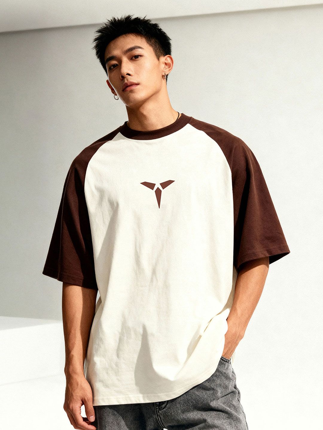 TOM MILTON Men Off White Raglan Sleeve Round Neck T-Shirt