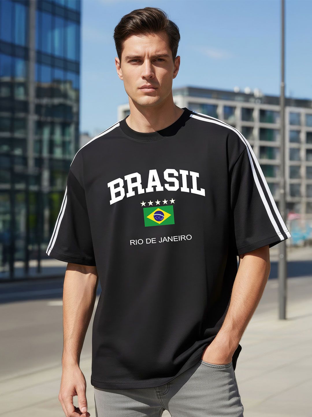 TOM MILTON Man Black Round Neck Half Sleeve Oversized Net Folding Tshirt