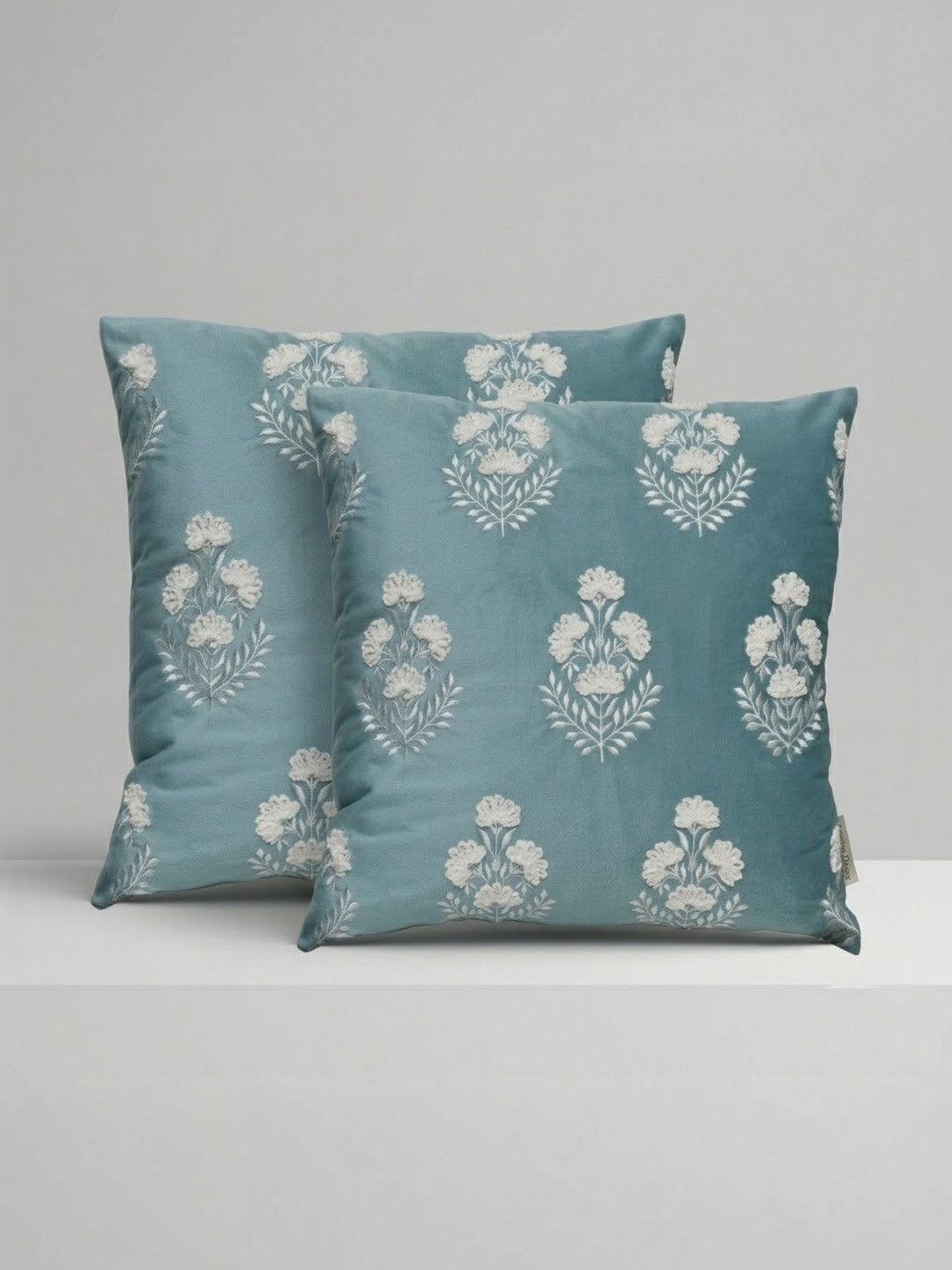 ZENSHA DECOR ZENSHA DECOR Blue Set of 2 Floral Square Cushion Covers