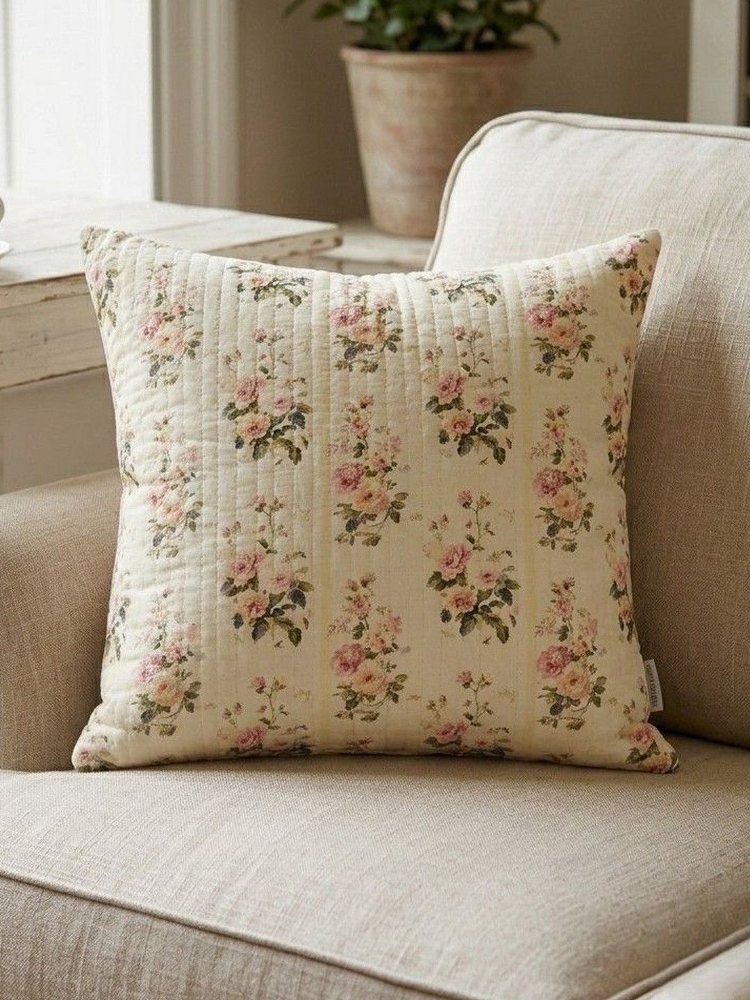 ZENSHA DECOR ZENSHA DECOR Cream-Coloured Floral Square Cushion Covers