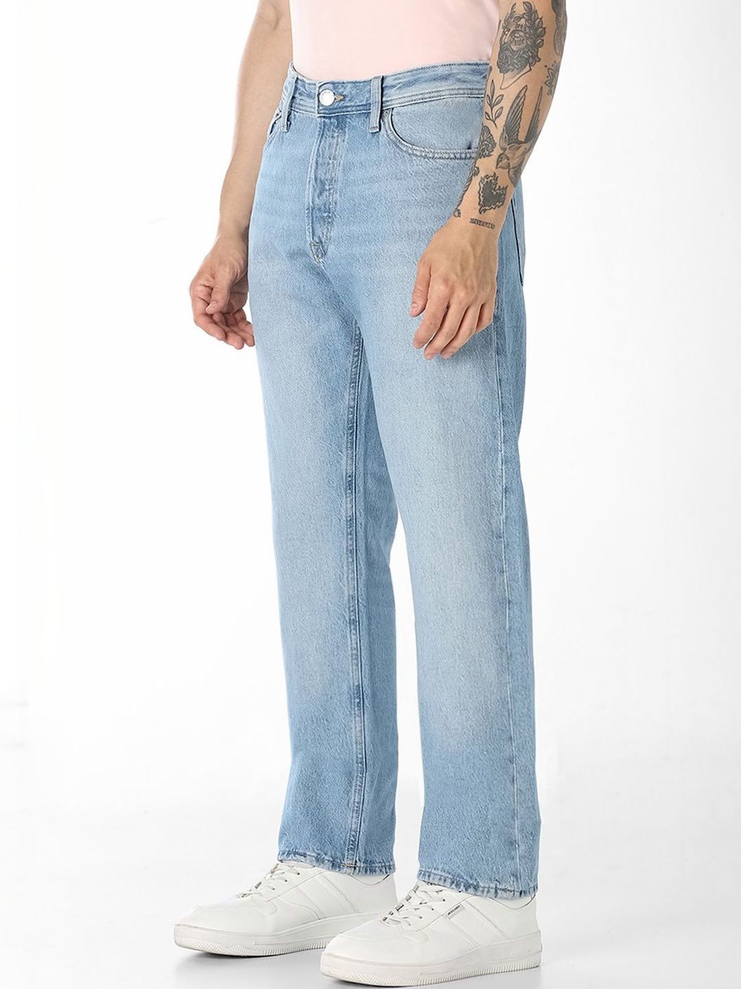 Straight Fit Low-Rise Light Fade Jeans
