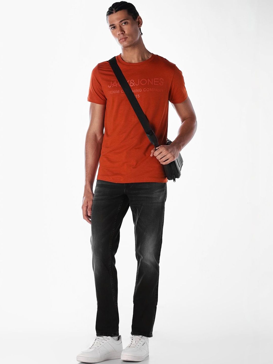 Slim Fit Low-Rise Light Fade Stretchable Jeans