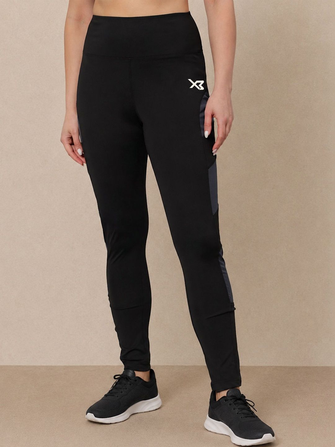 CROSS BENCH CROSS BENCH Men Slim Fit Brand Logo Training Joggers