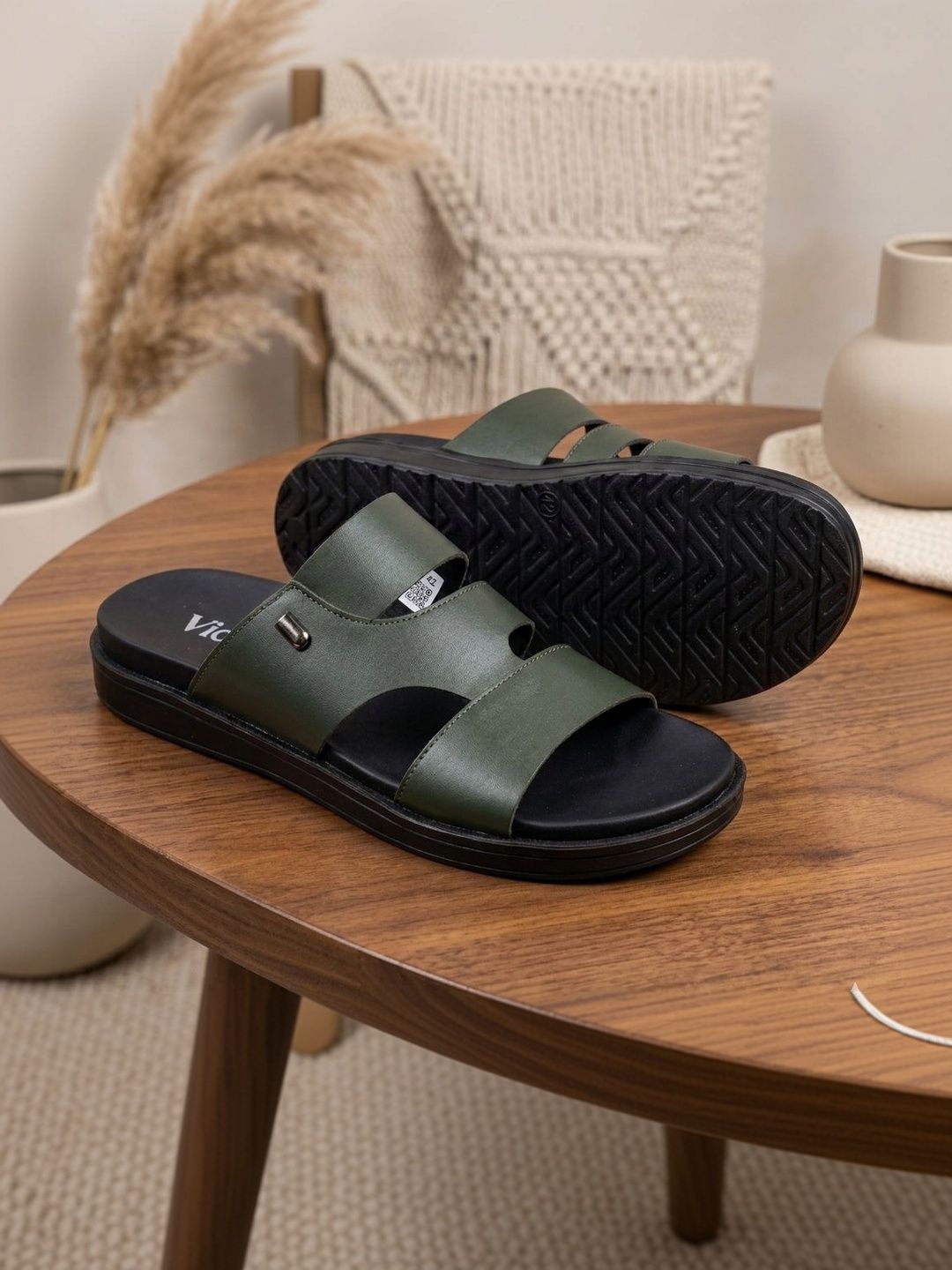 Viora Men Sliders