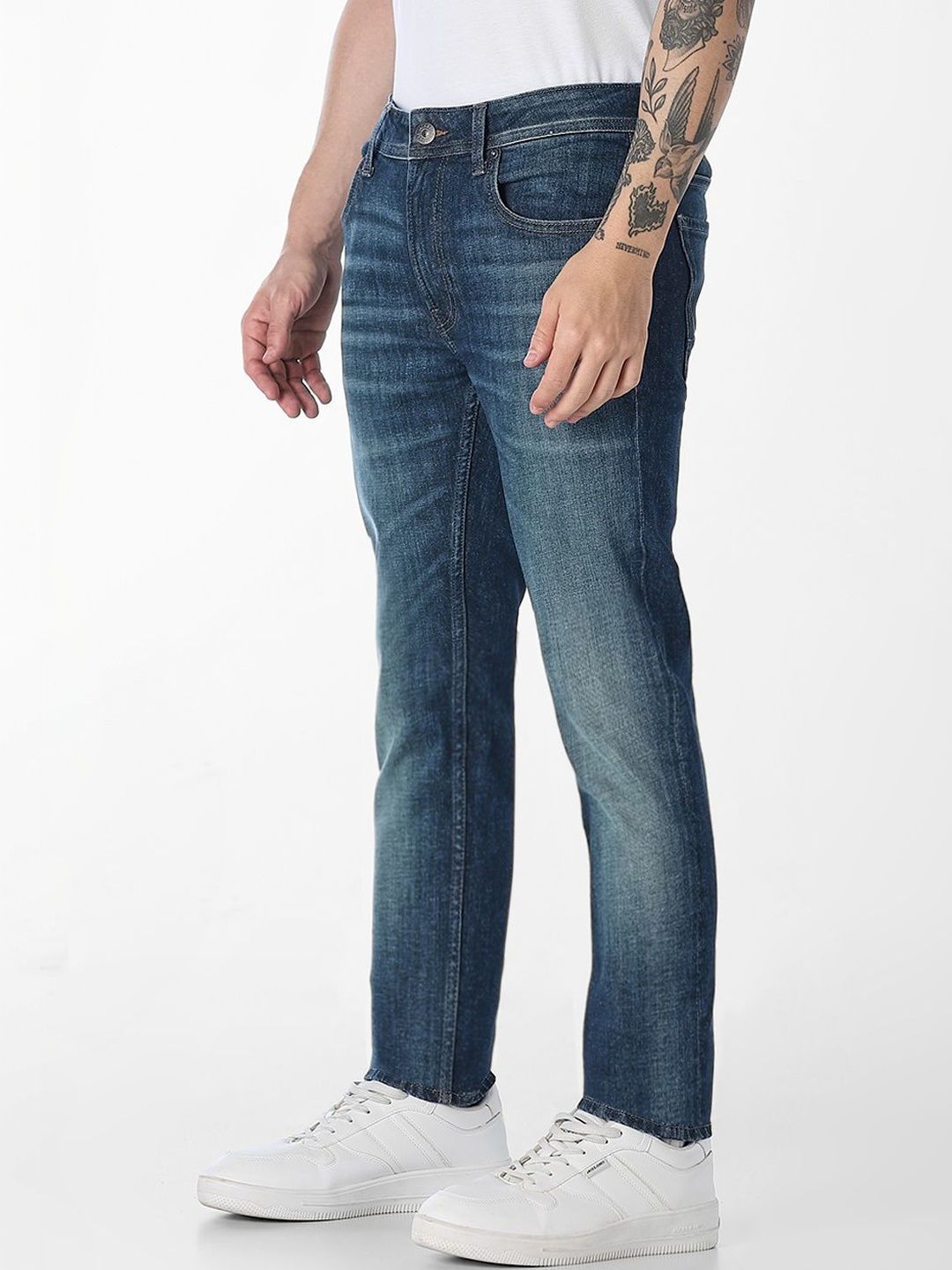 Skinny Fit Low-Rise Light Fade Stretchable Jeans
