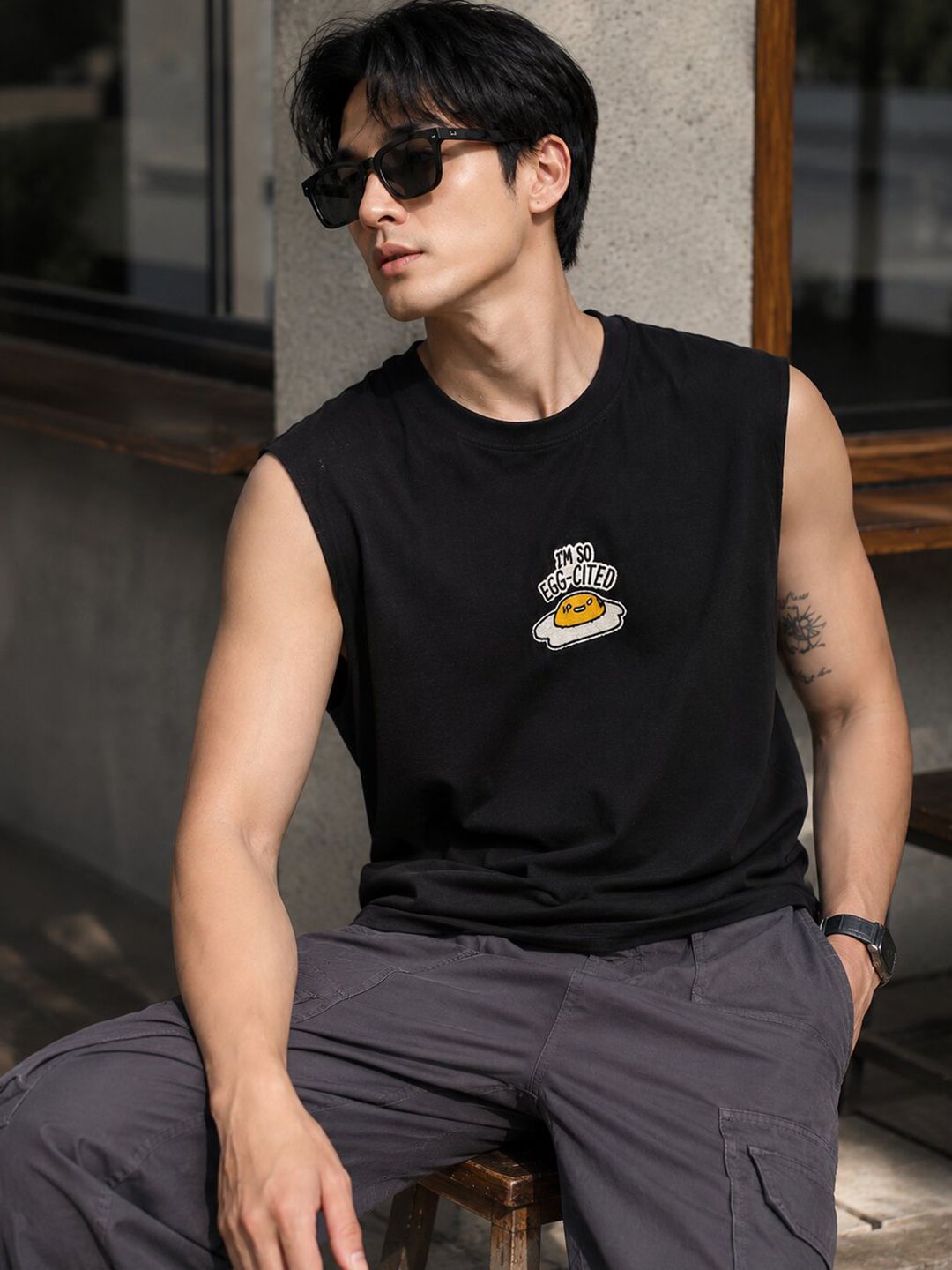 Bene Kleed Men Relaxed Fit Embroidered Sleeveless T-shirt