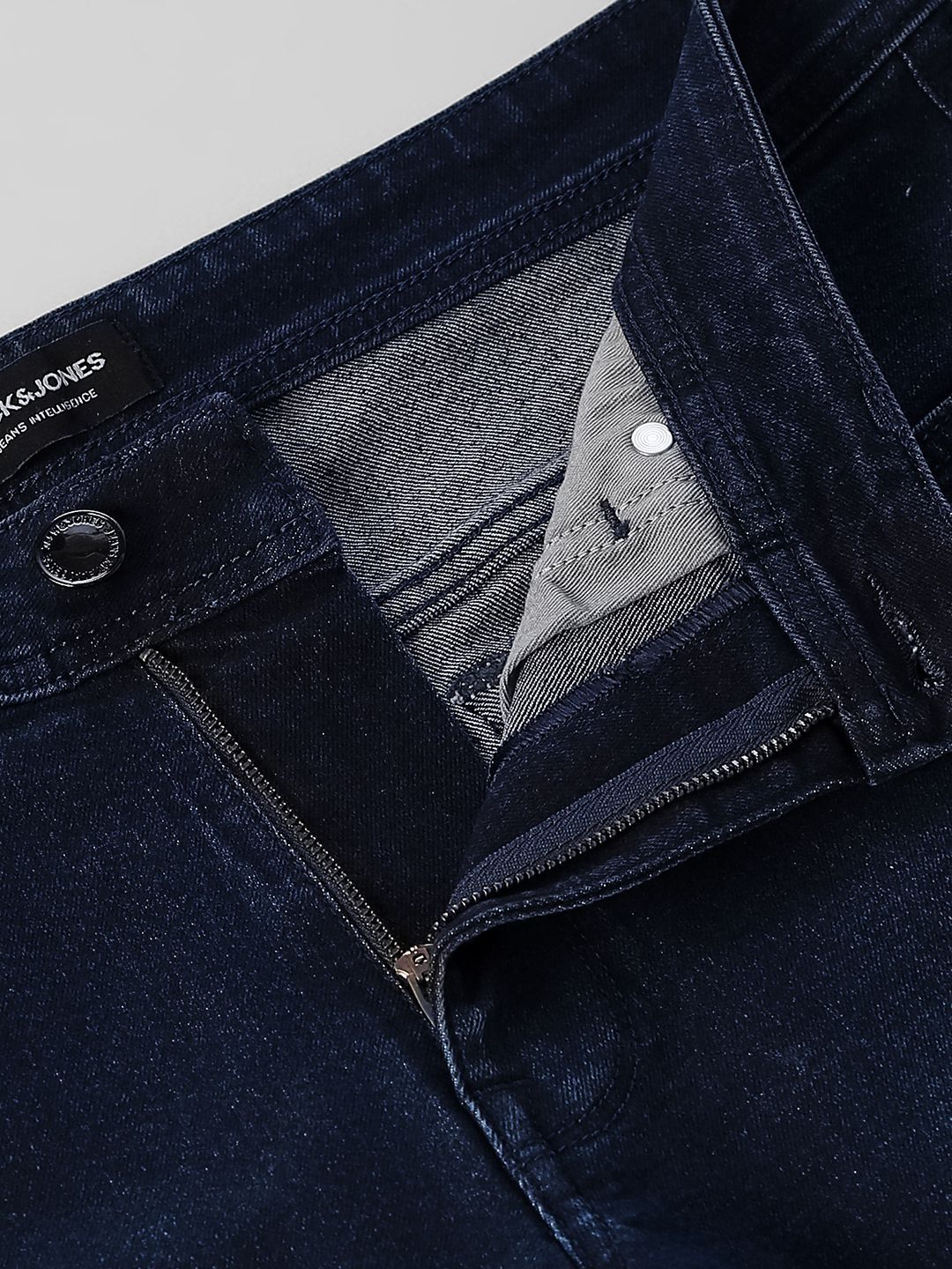 Slim Fit Mid-Rise Light Fade Stretchable Jeans