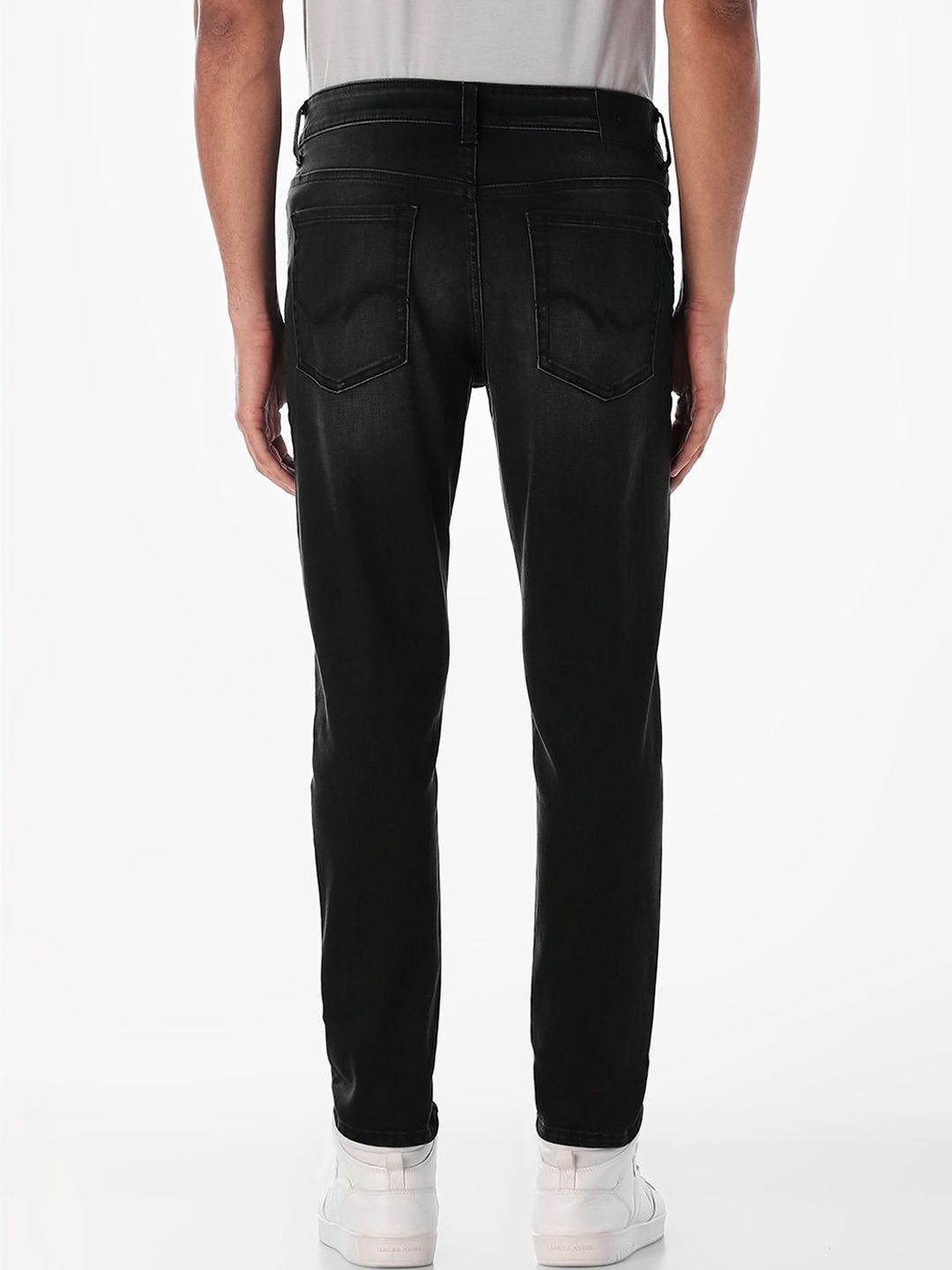 Slim Fit Mid-Rise Light Fade Stretchable Jeans
