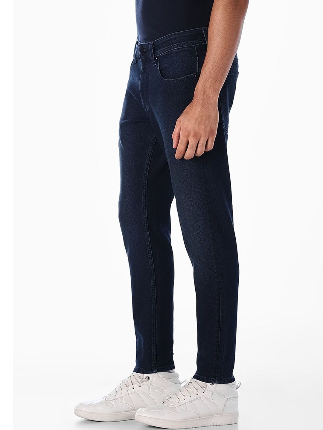 Slim Fit Mid-Rise Light Fade Stretchable Jeans