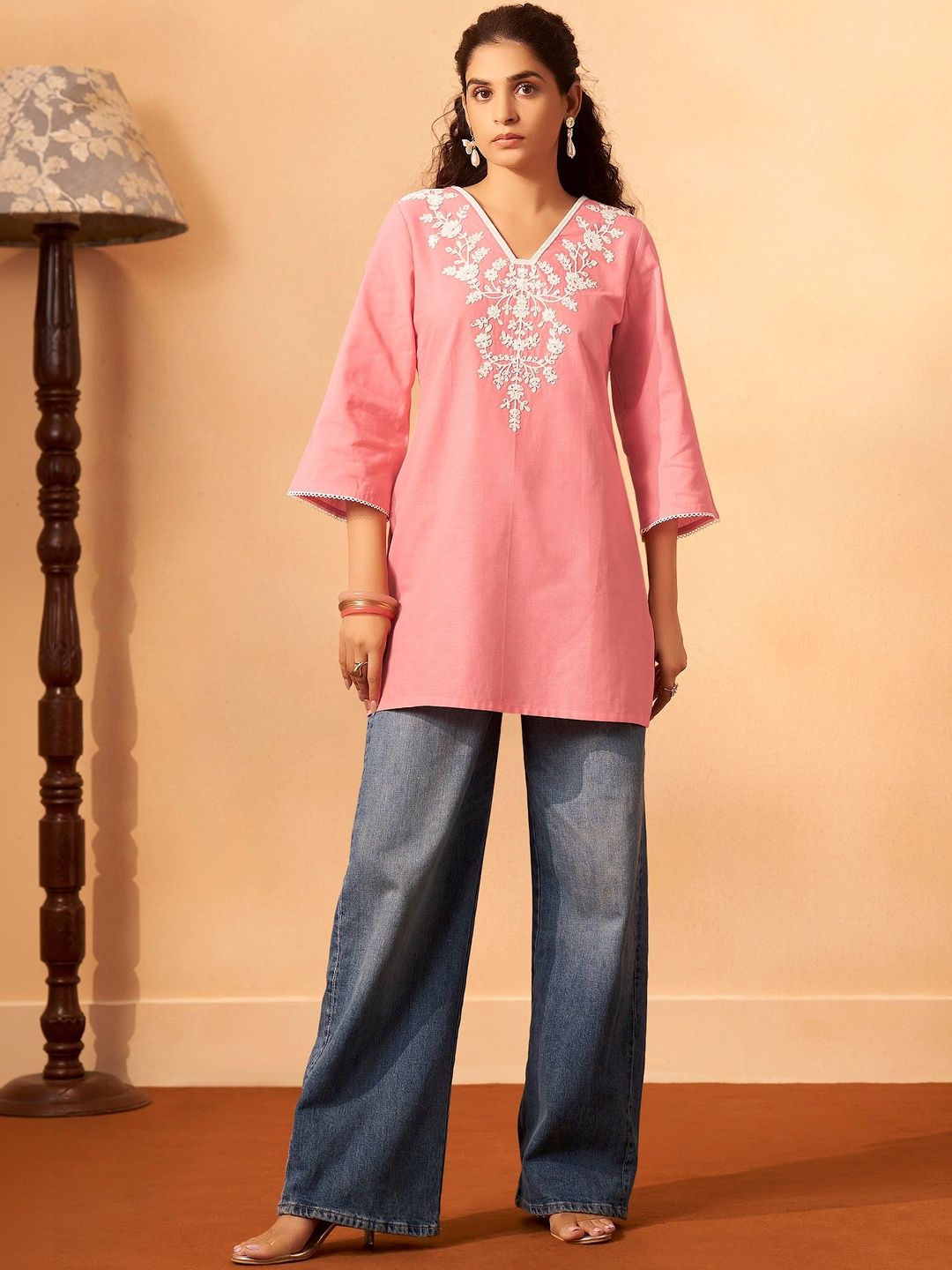 Anouk Ethnic Motifs Embroidered V-Neck Thread Work Pure Cotton Blend Thread Work Kurti