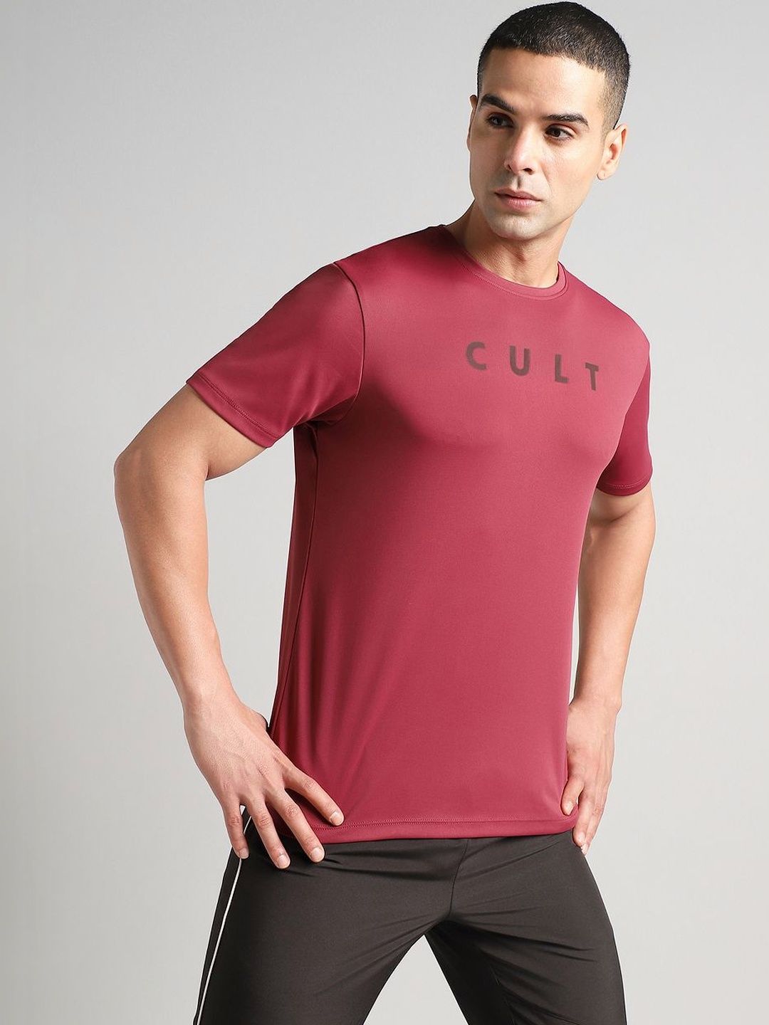 CULT Men Maroon All Day Training T-Shirt