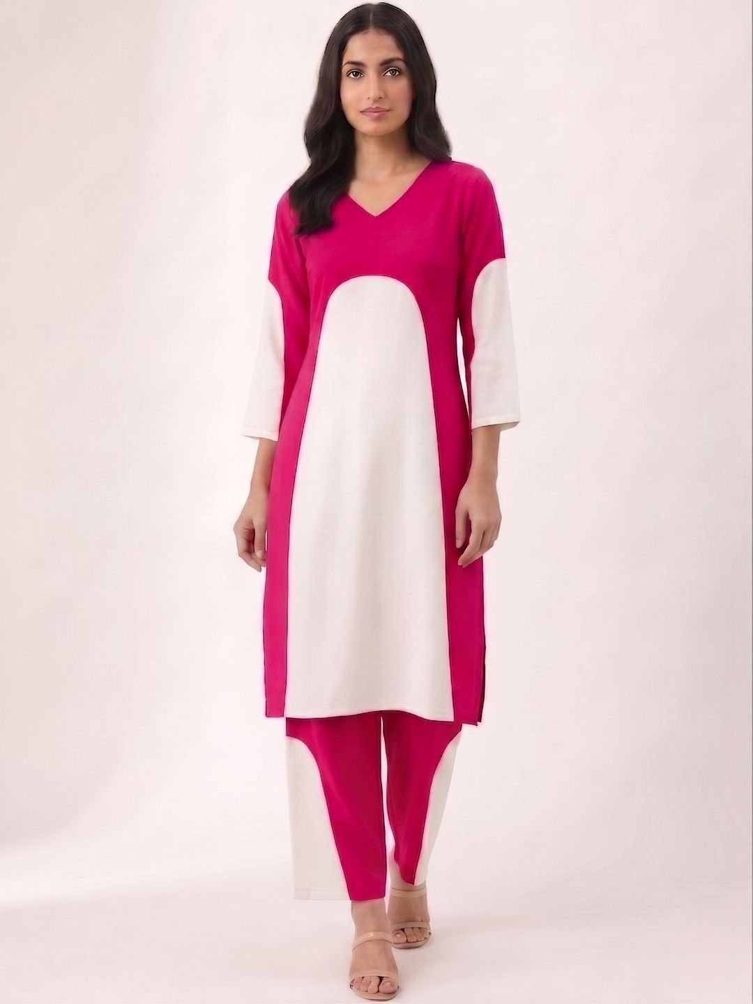 PEACH PIPER Colourblocked Tunic with Trousers
