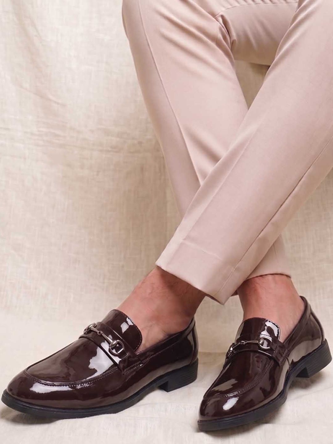 HERE&NOW Men Round Toe Formal Slip-On Shoes