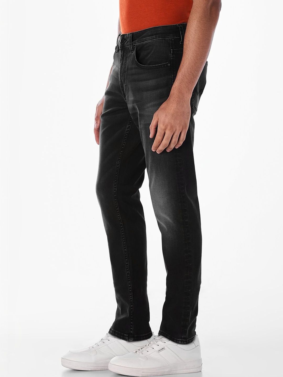 Slim Fit Low-Rise Light Fade Stretchable Jeans