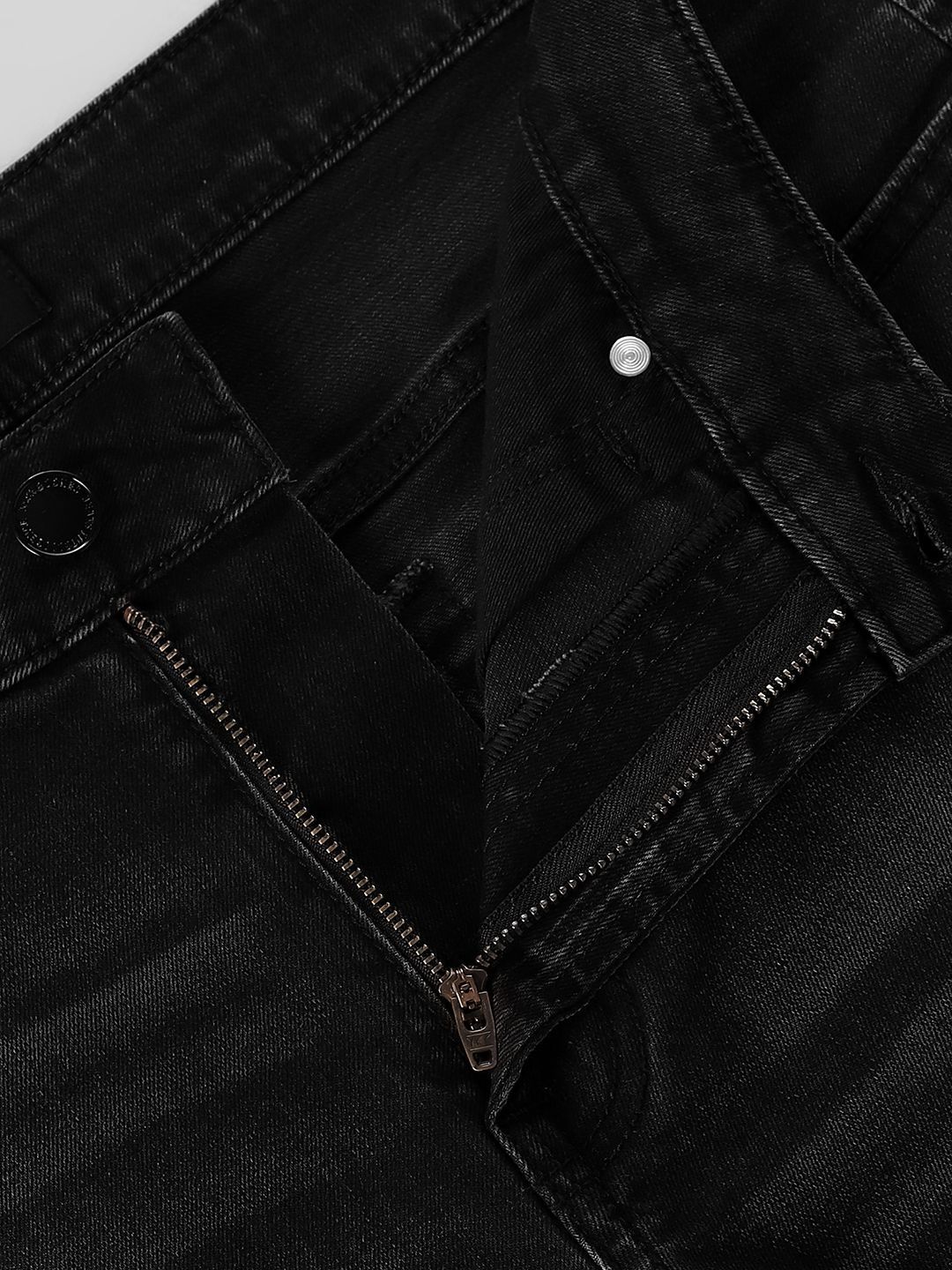 Slim Fit Low-Rise Light Fade Stretchable Jeans
