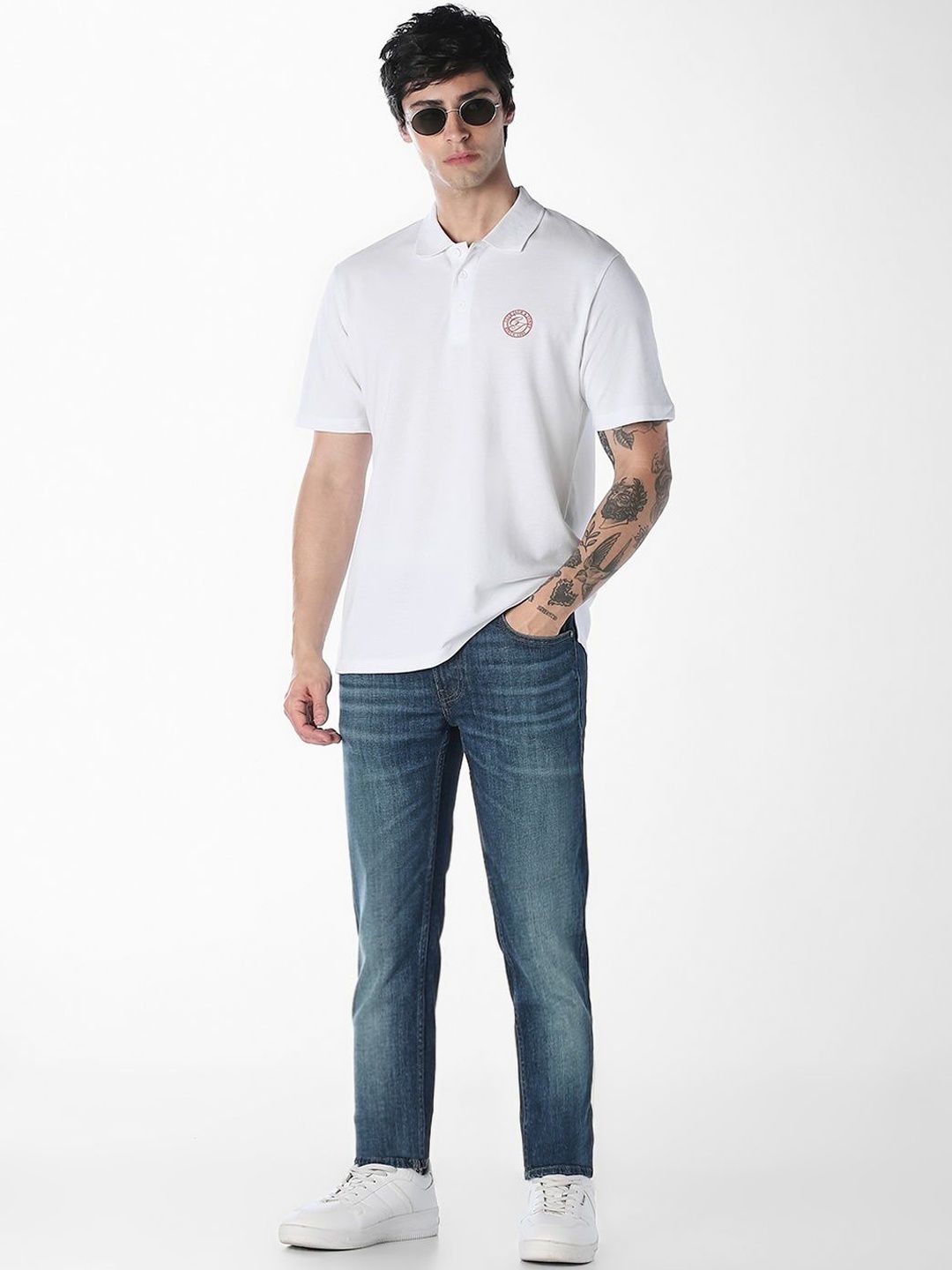 Skinny Fit Low-Rise Light Fade Stretchable Jeans