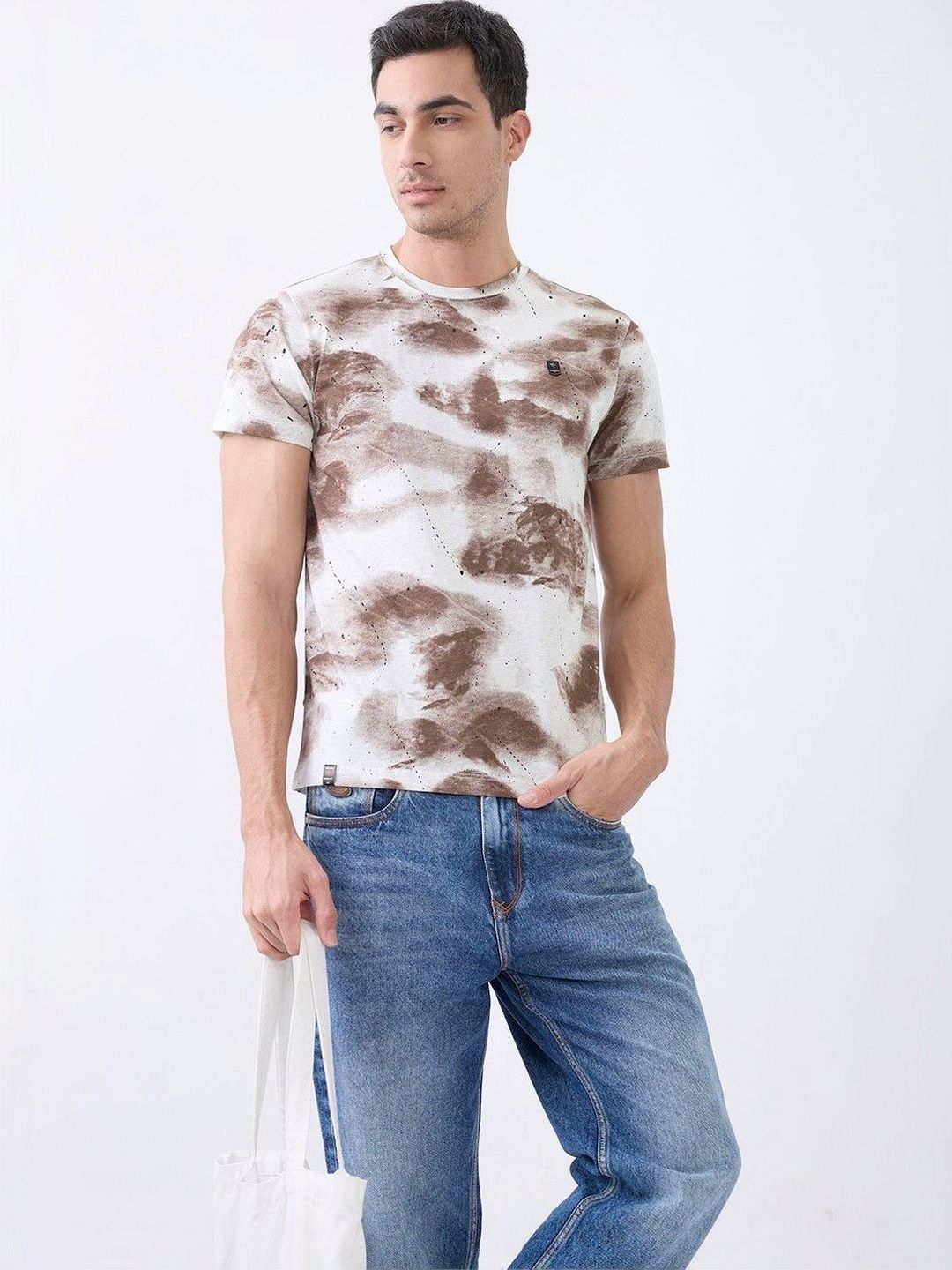 Buy Duke Men Green Floral Printed Slim Fit T-shirt - Tshirts for