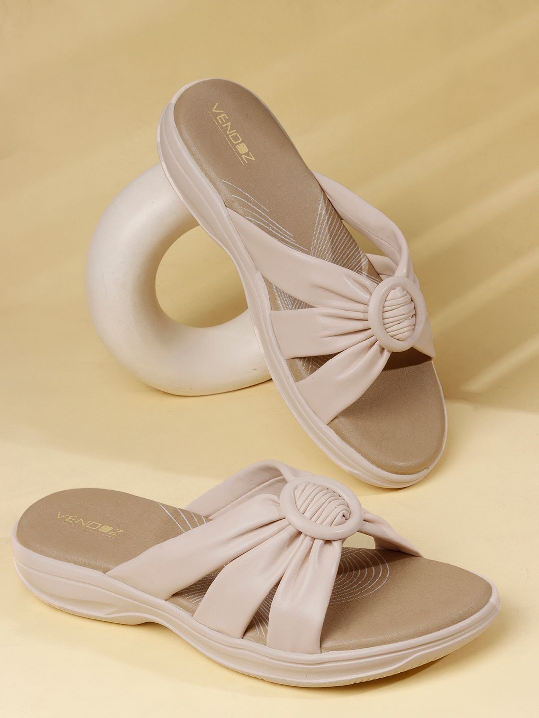 VENDOZ Women Open Toe Flats