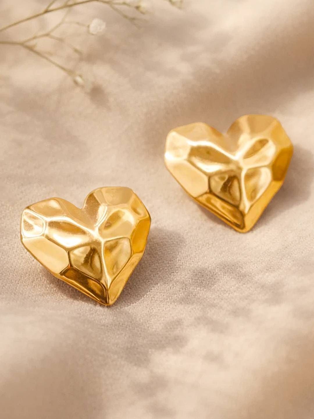 Textured Heart Stud Earring Rubans Demi Fine Thick 18K Gold Plated Stainless Steel Textured Heart Stud Earrings