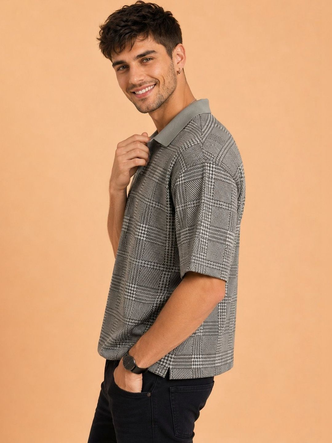 HERE&NOW Men Checked Polo Collar T-shirt