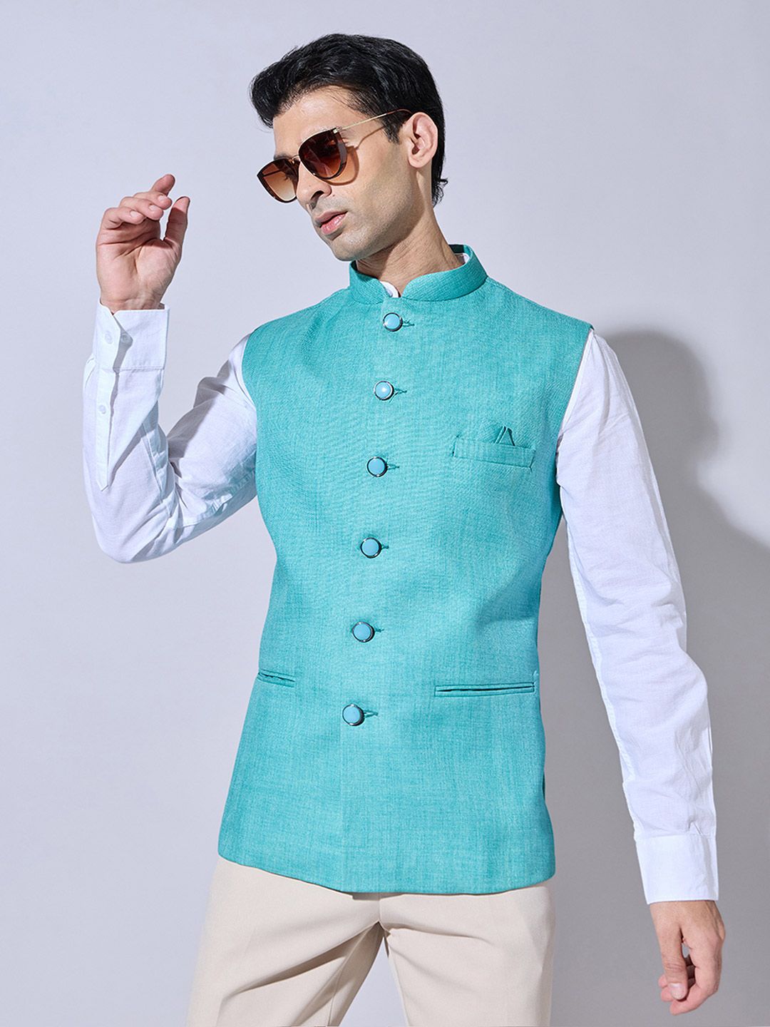 SHOWOFFFF Mandarin Collar Sleeveless Nehru Jacket