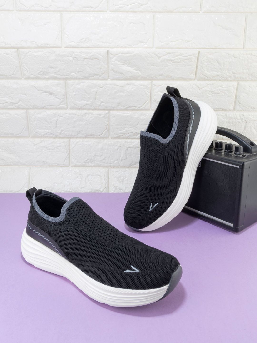 VCTR Sonic Breathable & Comfortable Slip-On Sneakers