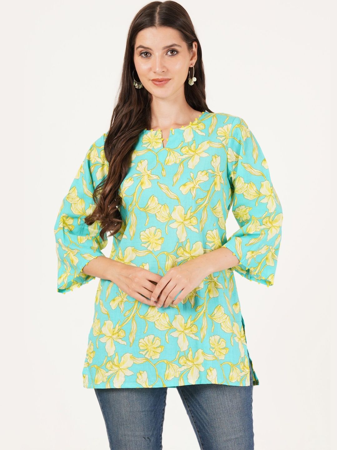 Sangria Floral Printed Pure Cotton Round Neck Straight Kurti