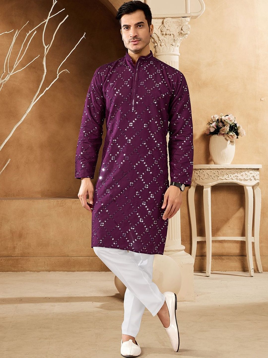 House of Pataudi Embellished Cotton Mandarin Collar Knee Length Straight Kurta