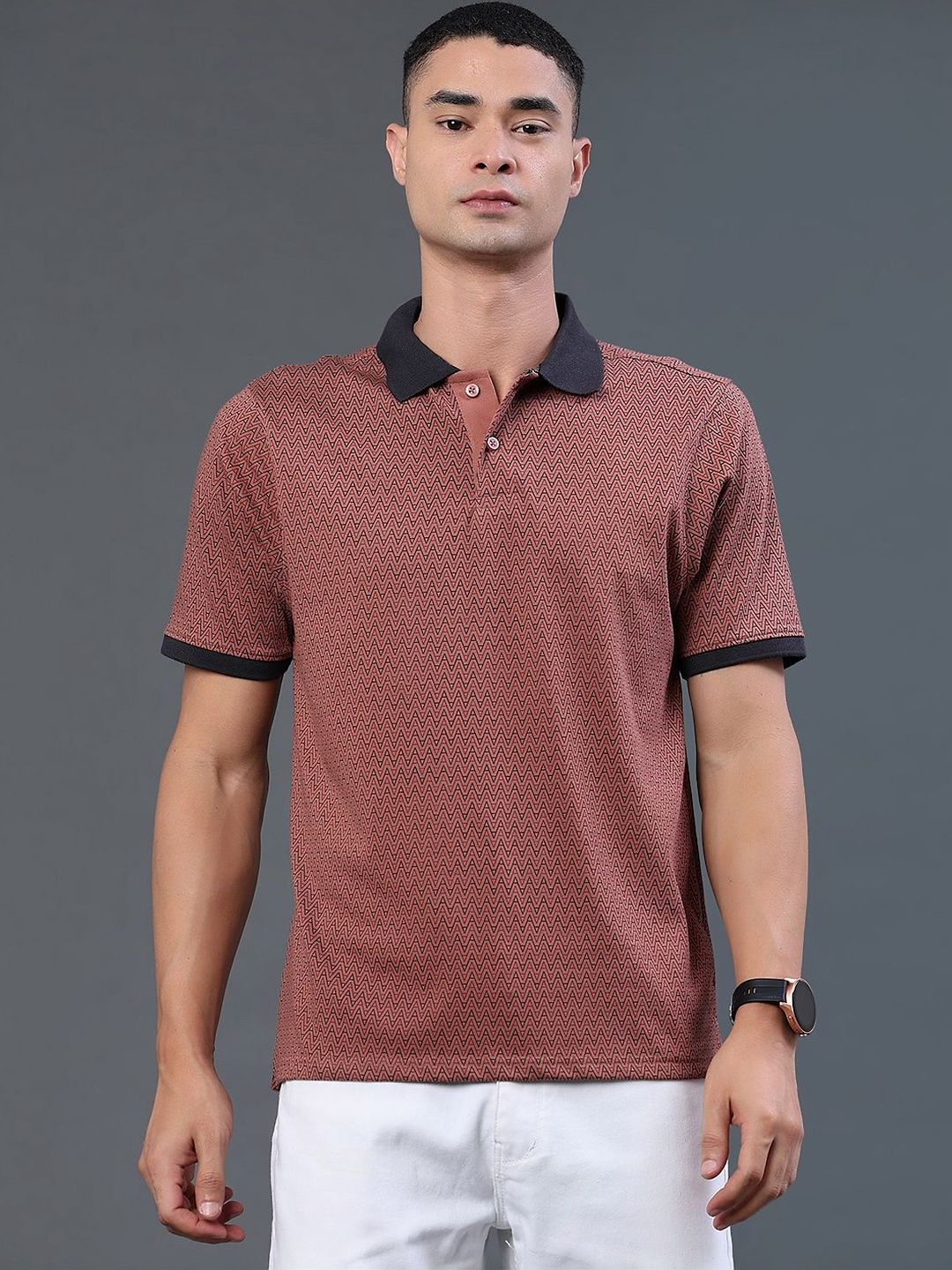 V-Mart Men Polo Collar T-shirt