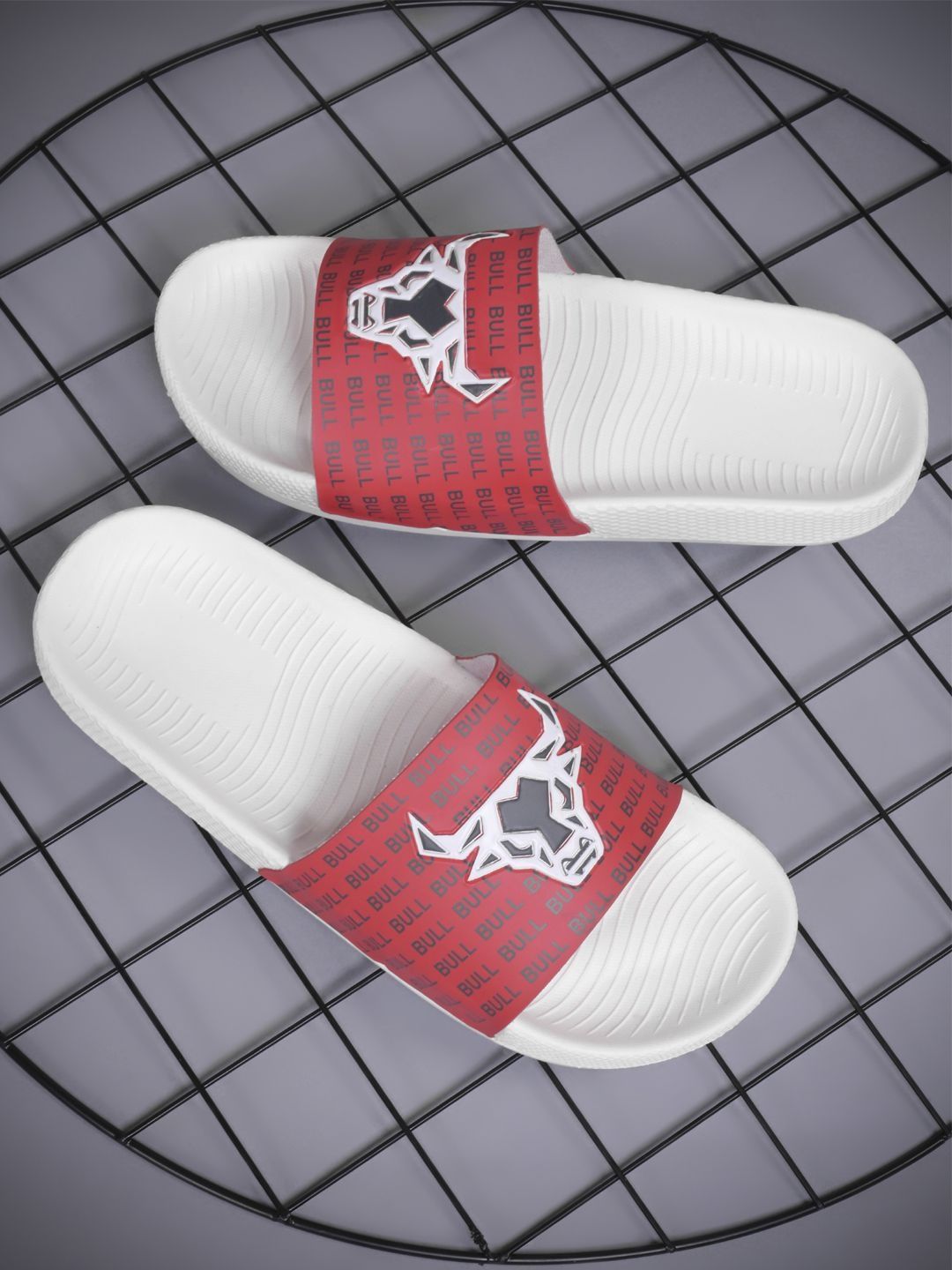 Athree Men Printed Sliders