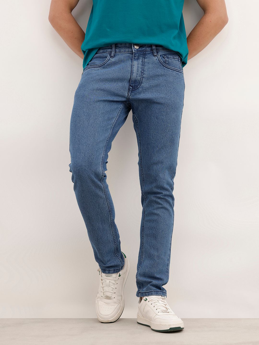 WROGN Men Slim Fit Mid-Rise Cotton Jeans