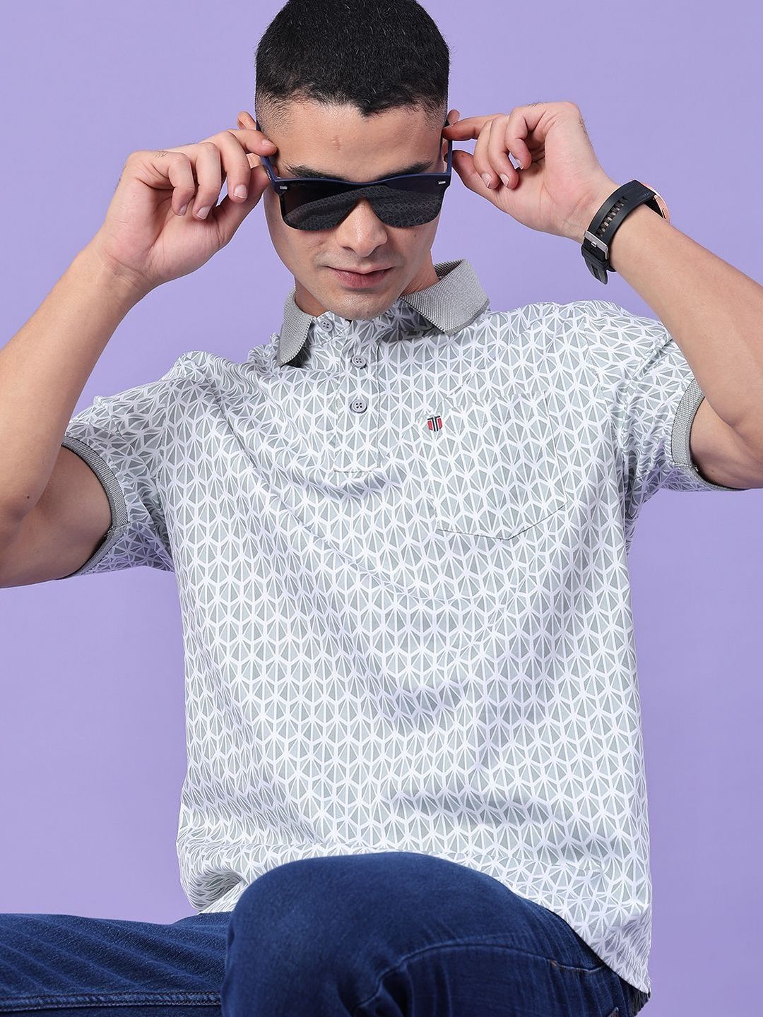 V-Mart Men Printed Polo Collar Pockets T-shirt