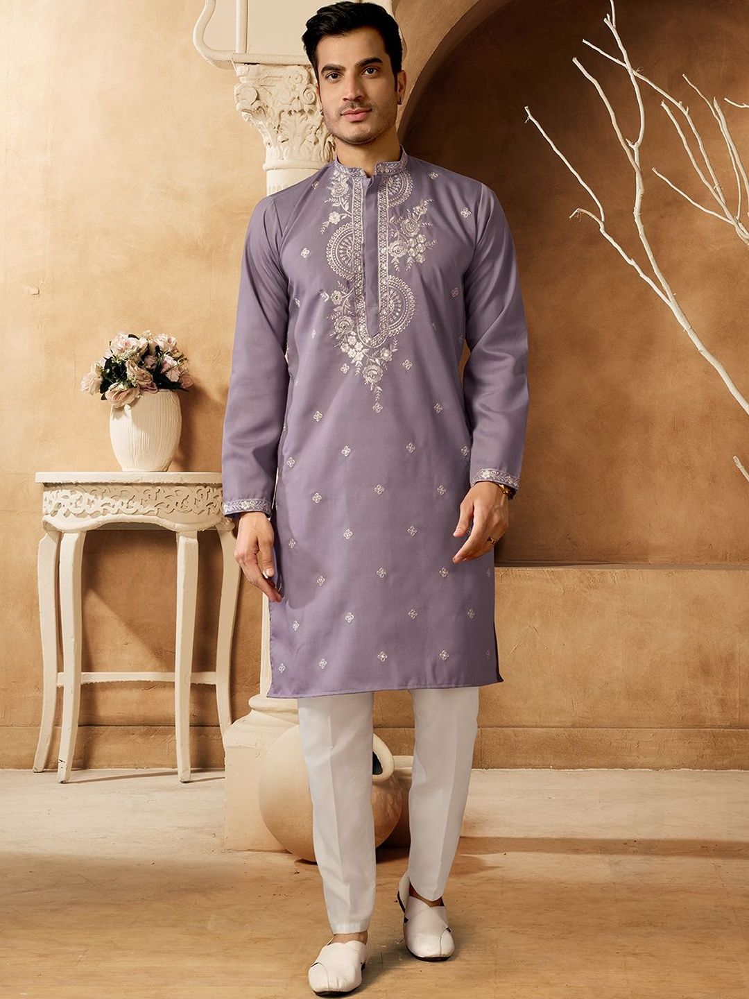 House of Pataudi Embroidered Cotton Mandarin Collar Knee Length Straight Kurtas