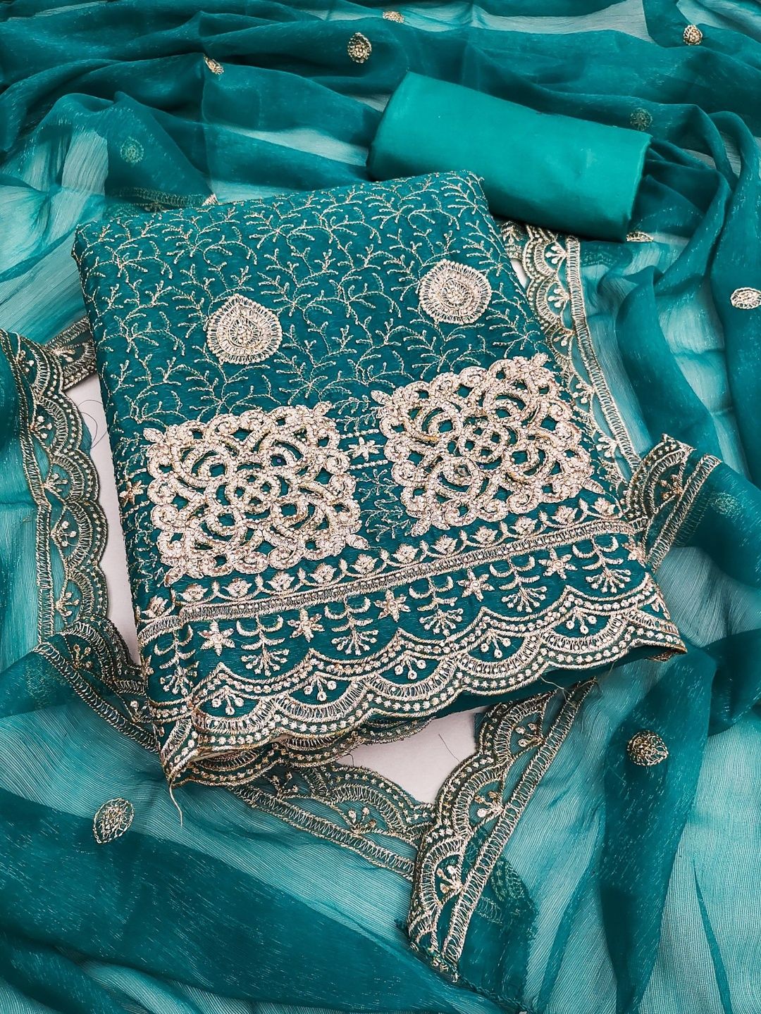 Panzora Embroidered Unstitched Dress Material