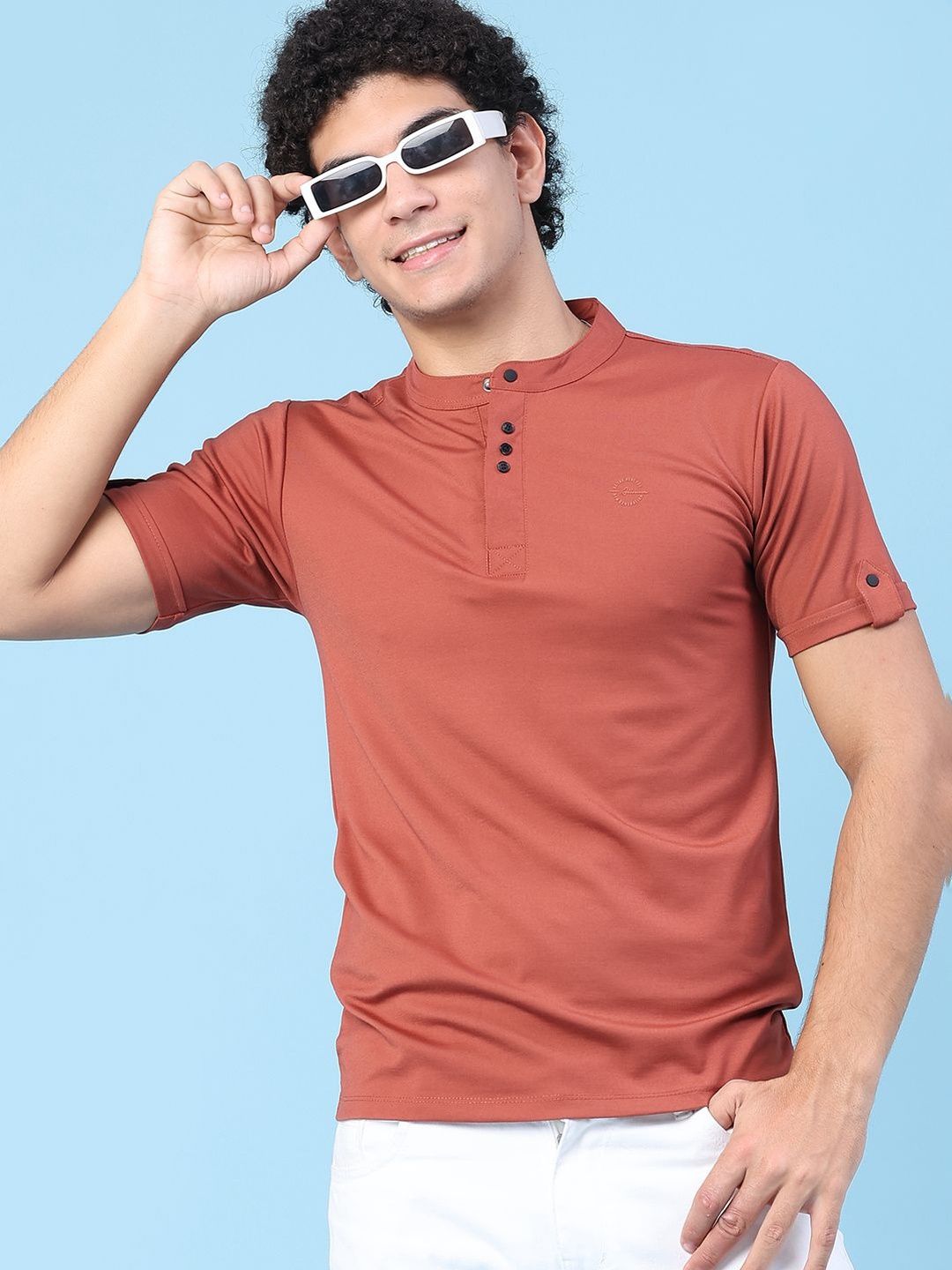 V-Mart Men Mandarin Collar Pockets T-shirt