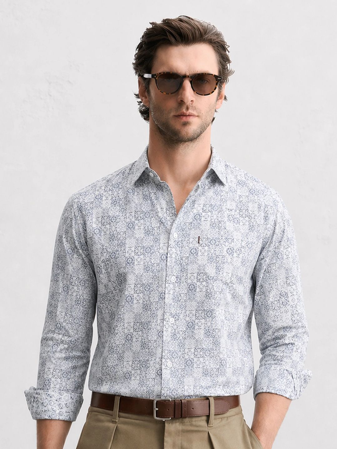 Klub Fox Geometric Printed Spread Collar Slim Fit Cotton Shirt