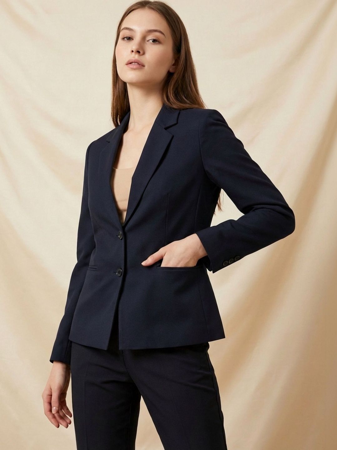 The Roadster Lifestyle Co Notched Lapel Single-Breasted Casual Blazers