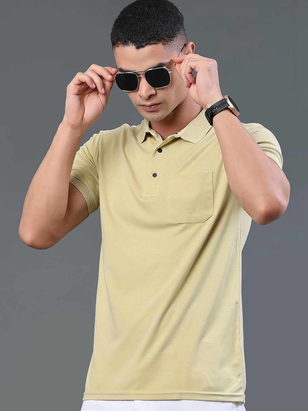 V-Mart Men Polo Collar Pockets T-shirt