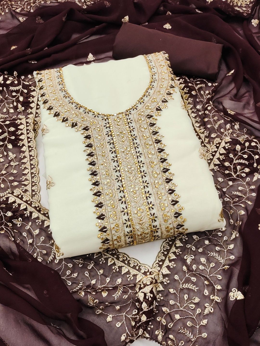Panzora Embroidered Unstitched Dress Material